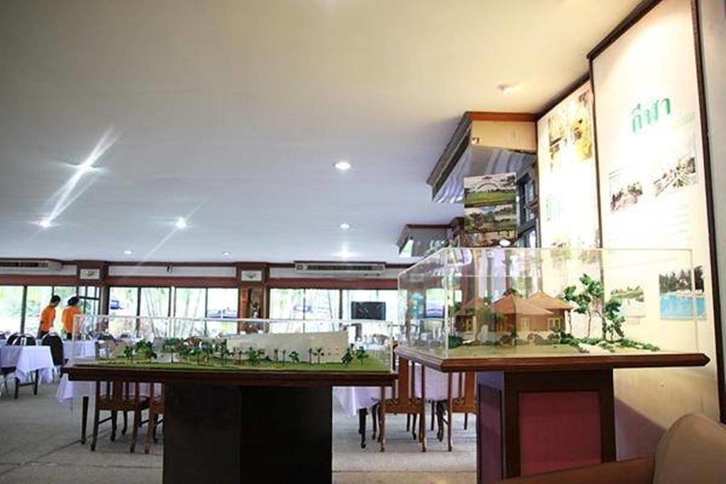 Pattaya Country Club & Resort Ban Pong  Buitenkant foto