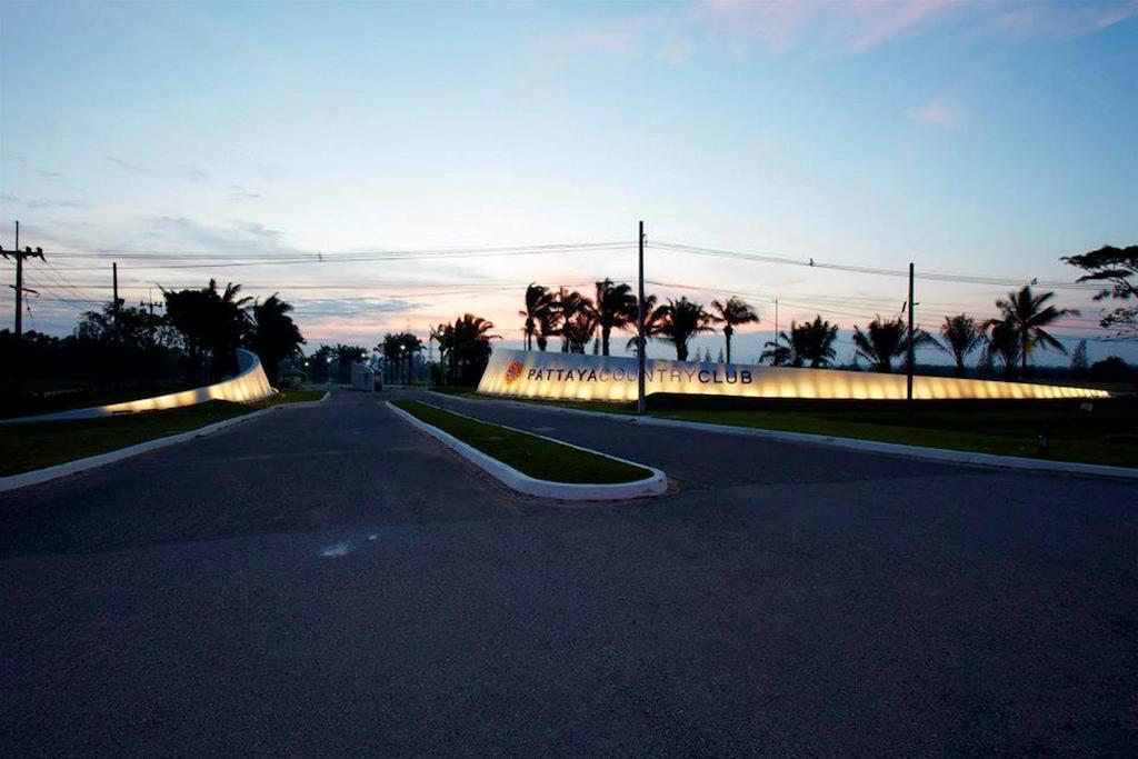Pattaya Country Club & Resort Ban Pong  Buitenkant foto