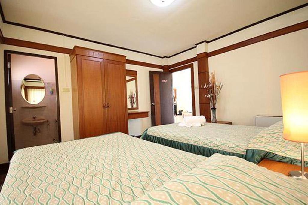 Pattaya Country Club & Resort Ban Pong  Buitenkant foto