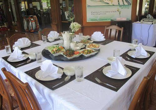 Pattaya Country Club & Resort Ban Pong  Buitenkant foto